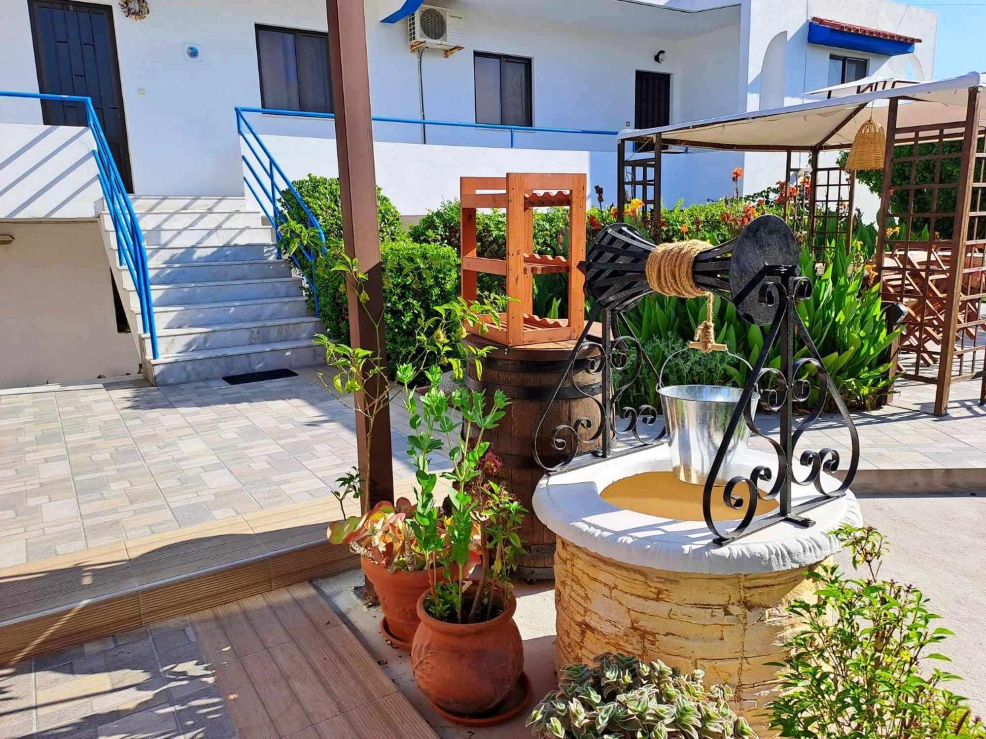 Evi Apartments And Studios Theológos Exterior foto